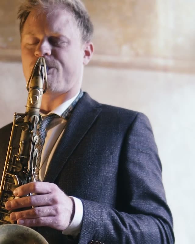 Saxophonsolo aus der Weichsel Sharks Version von Uptown Girl