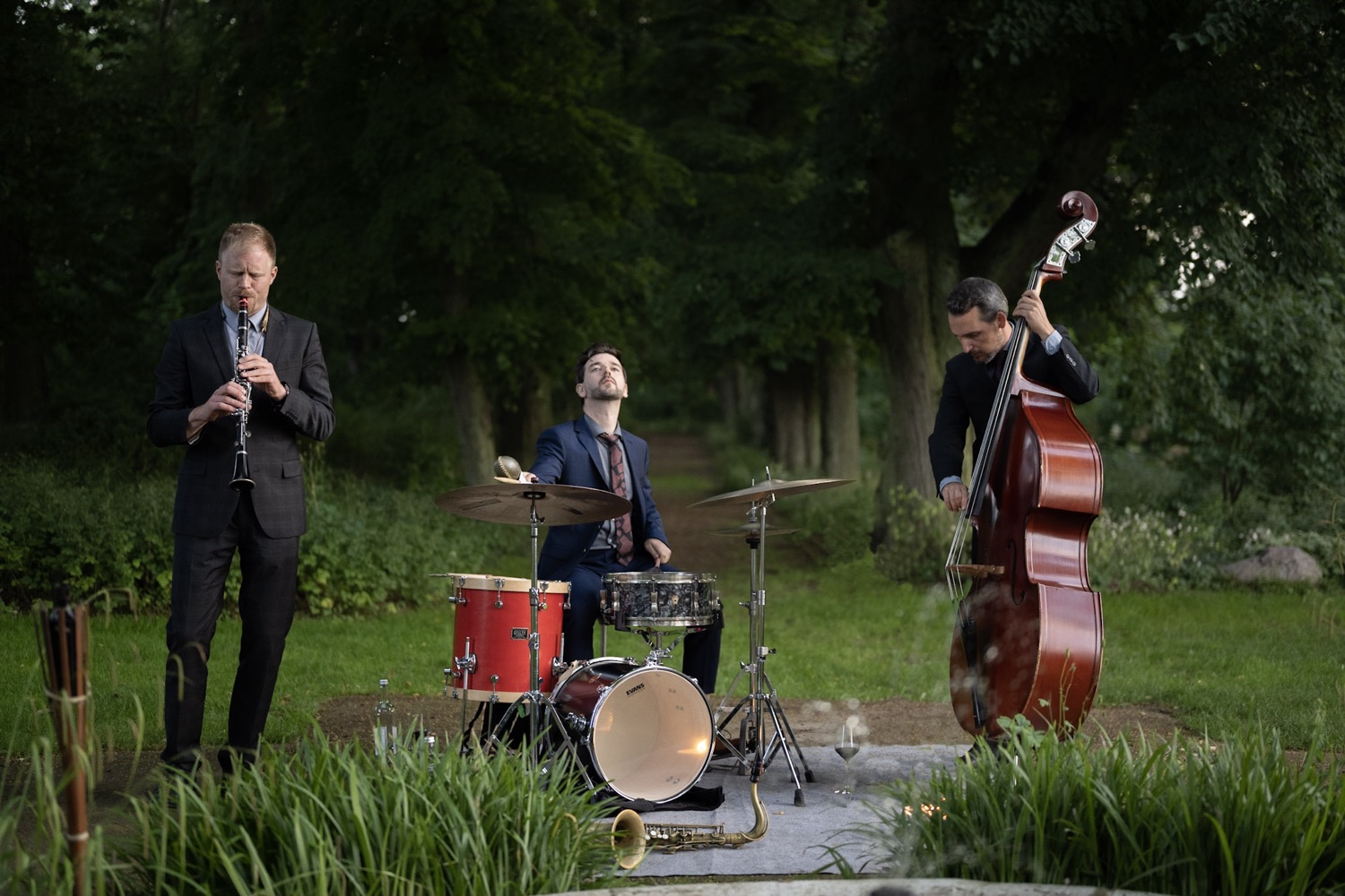 Die Swingband bei einer Hochzeitsfeier auf Gut Boltenhof 